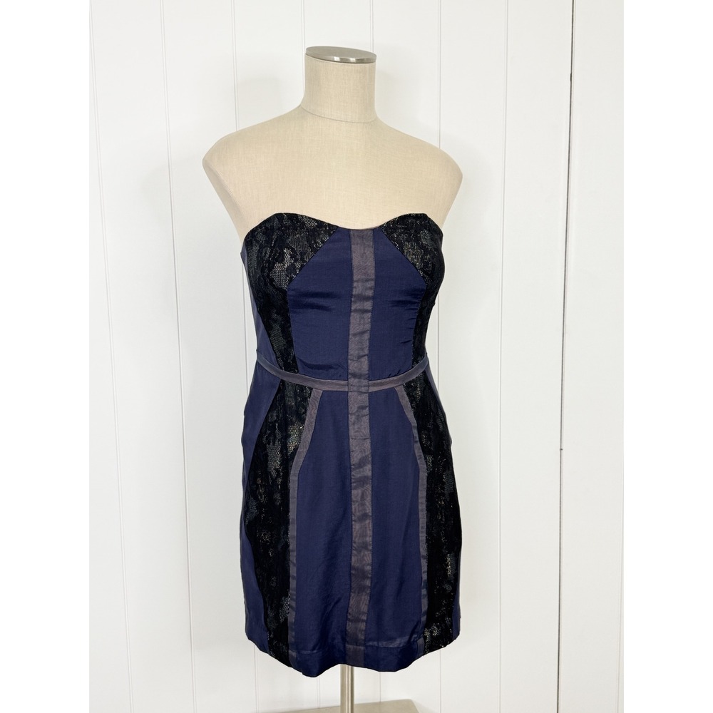 Staring at Stars Urban Outfitters Strapless Mini Dress Sz 2 Navy Black Lace Y2K